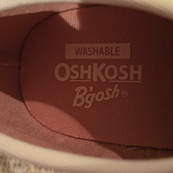 OSHKOSH BRAND TODDLER GIRLS WHITE SLIP-ON EYELET SNEAKERS SIZE 11 - Picture 11 of 15